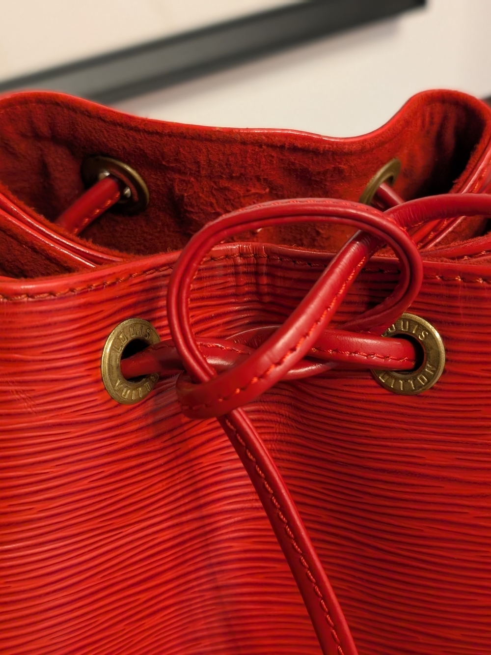 Louis Vuitton Noe Tie Bucket Bag - Picture 5 of 11